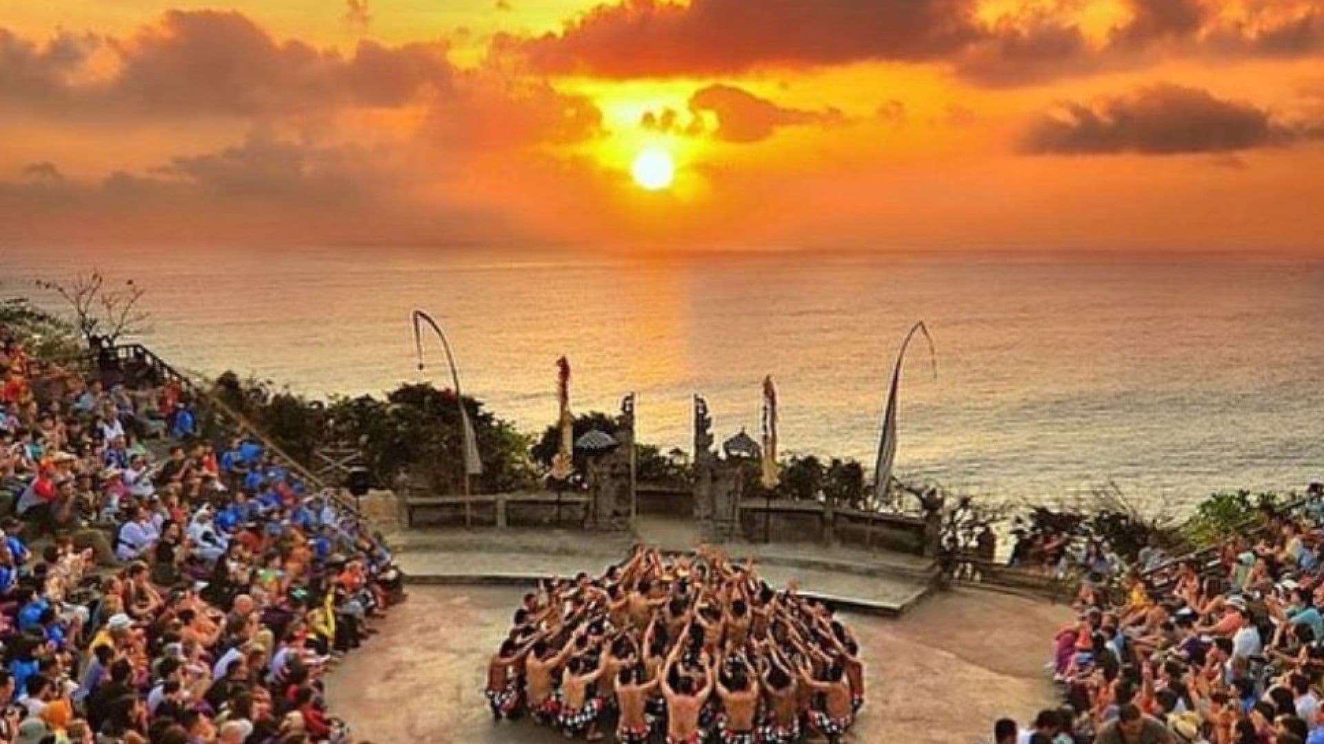 Uluwatu Temple & Kecak Fire Dance at Sunset